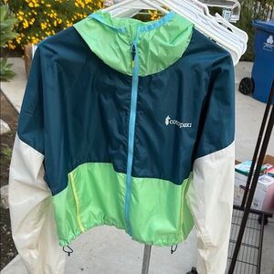 Cotopaxi Women’s Raincoat - Navy, Lime, Cream